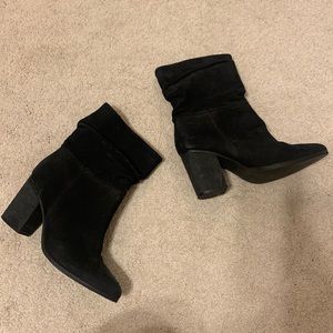 SCRUNCH UP BOOTIES